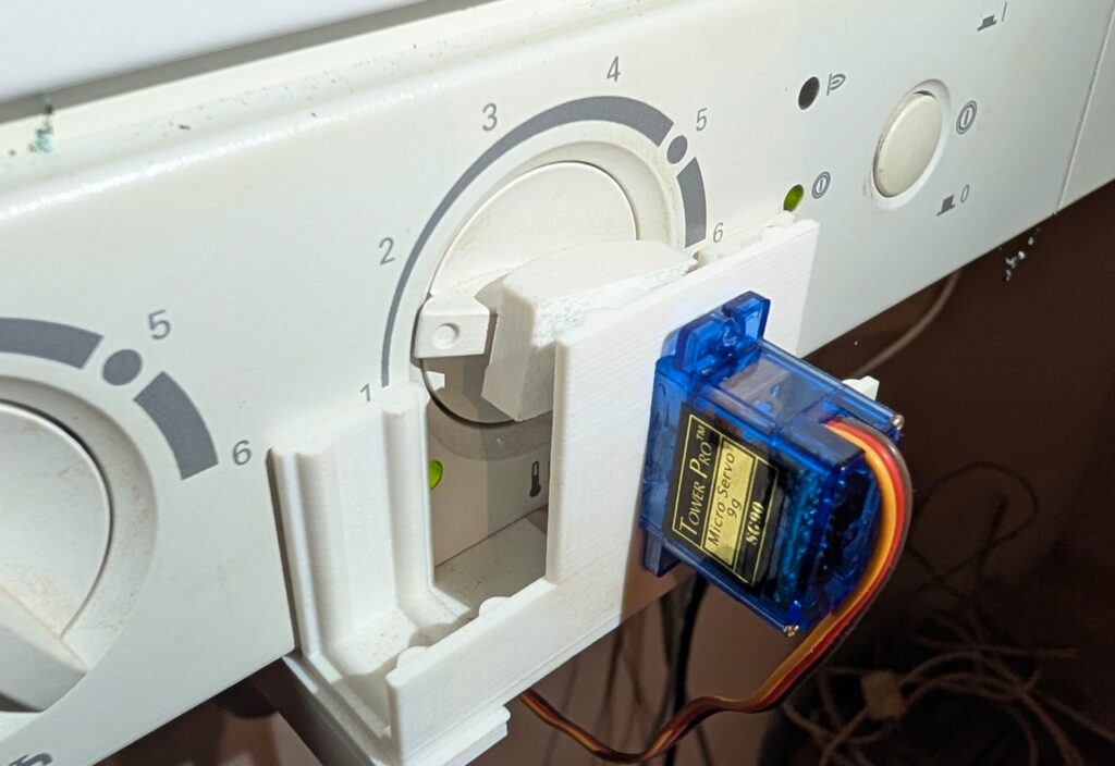 Smart handle for a gas boiler